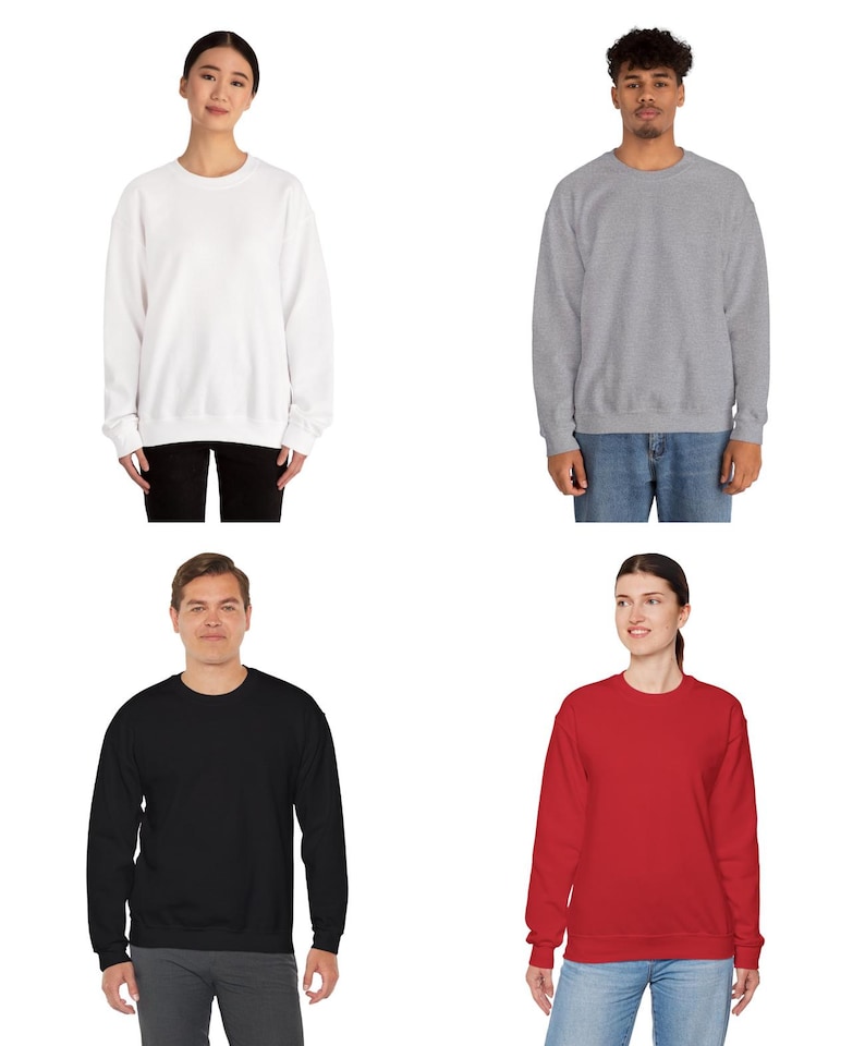 Peut inclure: Quatre sweat-shirts &agrave; col rond, blancs, gris, noirs et rouges. Chaque sweat-shirt est &agrave; manches longues et port&eacute; par une personne. Les sweat-shirts sont en mati&egrave;re douce et conviennent &agrave; un usage d&eacute;contract&eacute;.