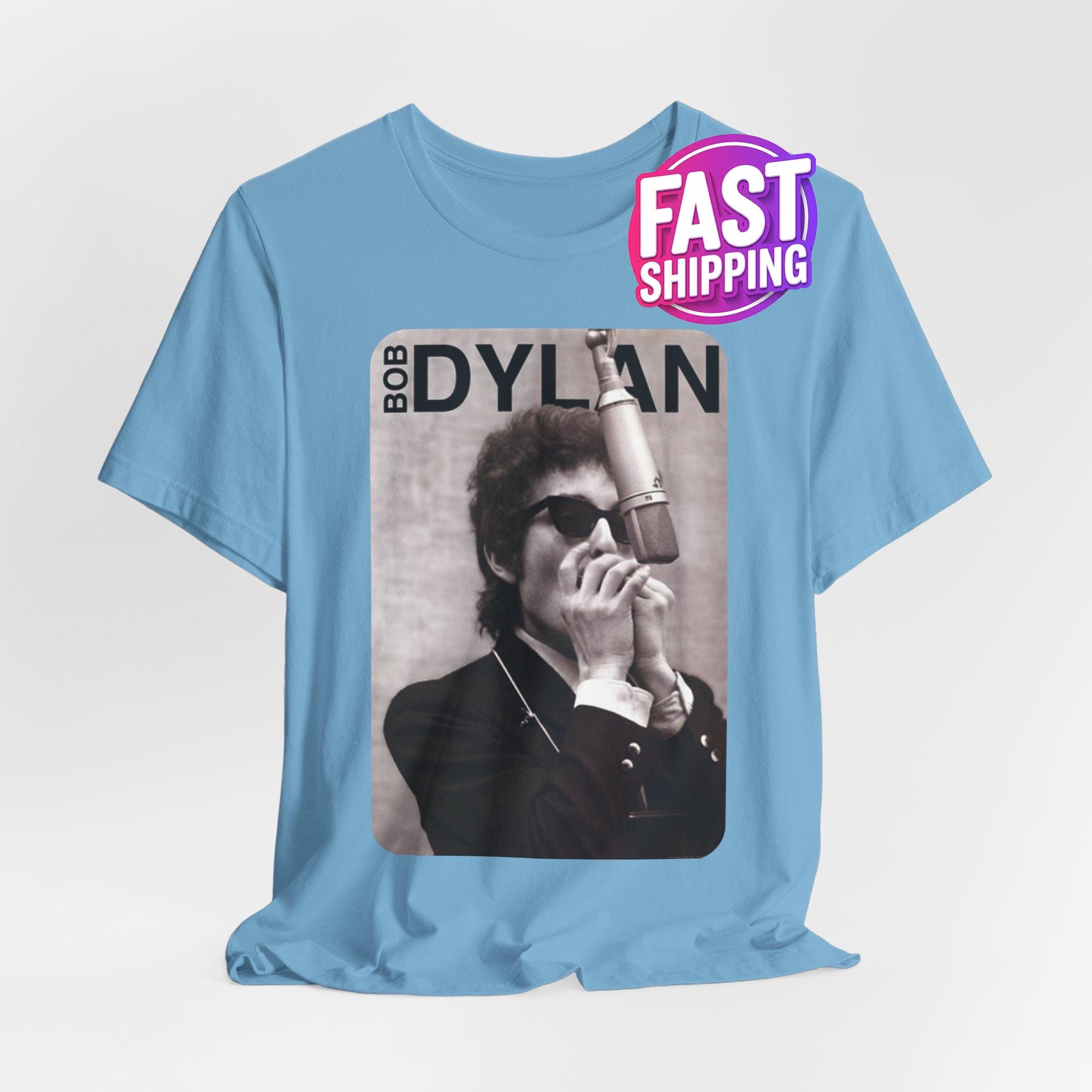 Bob Dylan Portrait T-shirt: Folk Rock Music Fan Gift Tee 