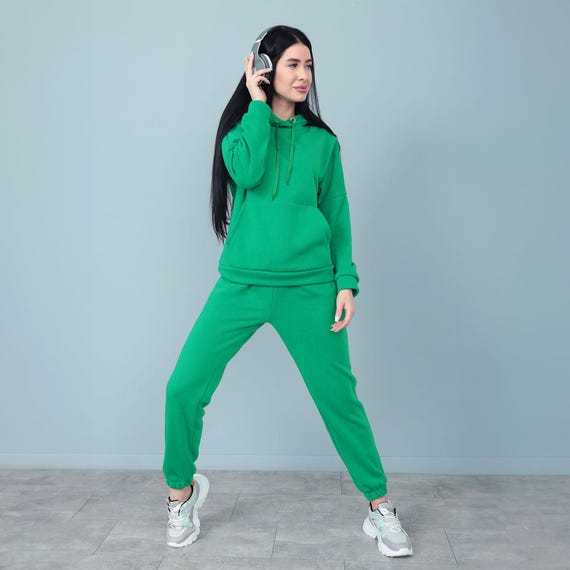 Women's Warm Tracksuit Set. Oversized Fleece Hoodie Jogger Suit