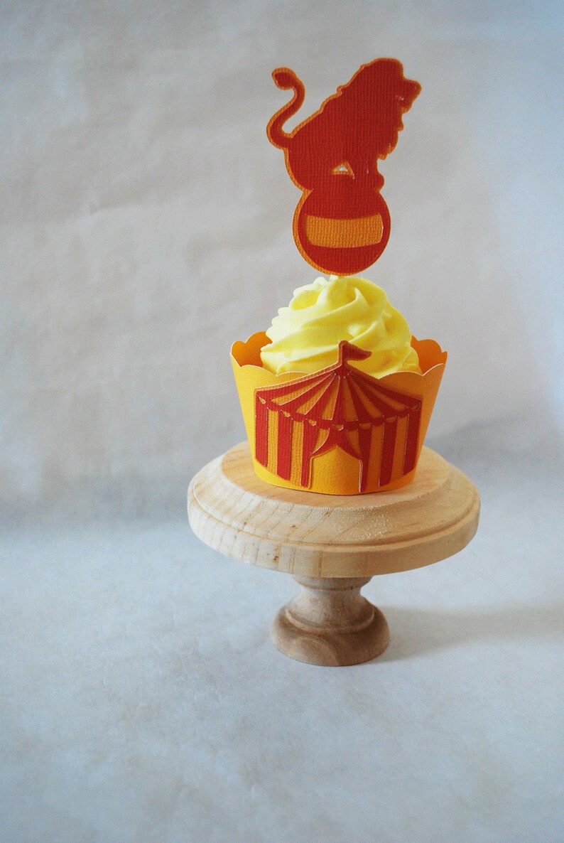Vintage Circus Tent Cupcake Wrappers Set of 12  By Your Little image 3