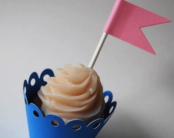 Brde and groom cupcake toppers – Artoft