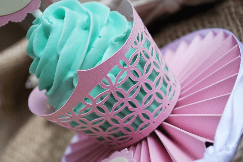 Lattice Cupcake Wrappers In your choice of color Qty 12 image 0