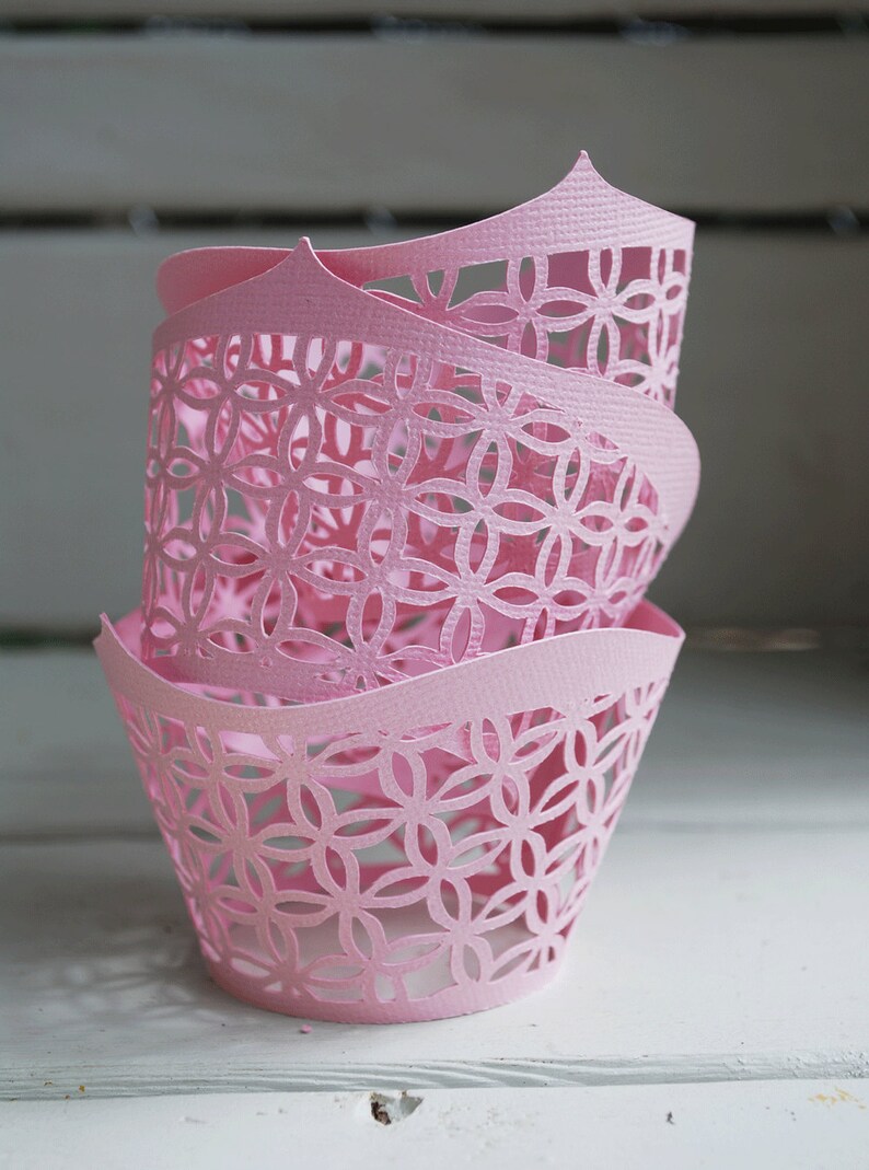 Lattice Cupcake Wrappers In your choice of color Qty 12 image 3