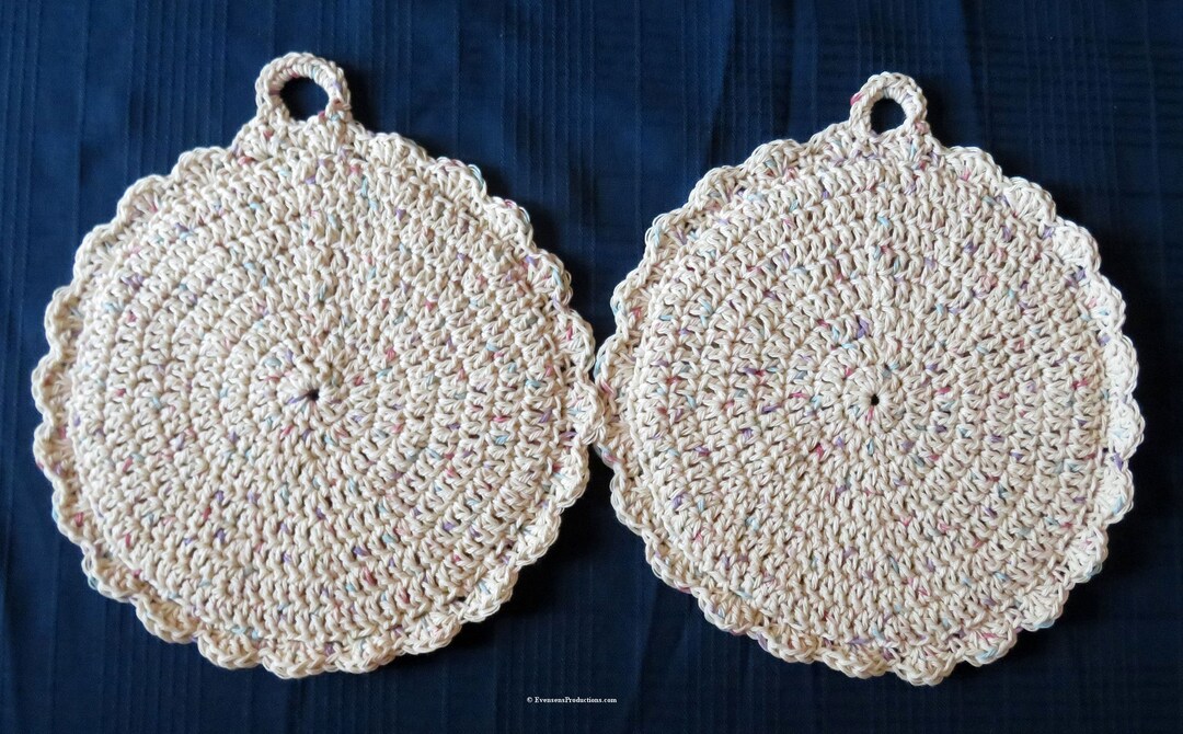 Two New Large Double Thick Pot Holders Table Pads Cream With Pastel