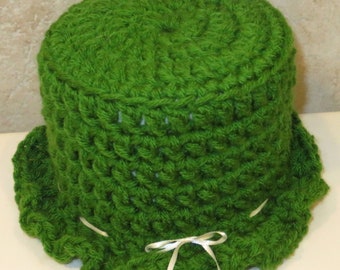 Toilet Tissue Topper - Spring Green Color Paper Cover - Bathroom Decor - Picnic Bachelor Party Hostess - Designed Crocheted in USA Item 5962