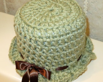 Toilet Tissue Topper - Green Extra Tissue Cover - Bathroom Decor - Picnic Bachelor Party Hostess Gift - Designed Crocheted in USA Item 5196