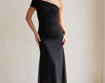 Asymmetrical One Shoulder Gown Women High Slit Slim Fit Pleated Elegant Evening Party Maxi Dress