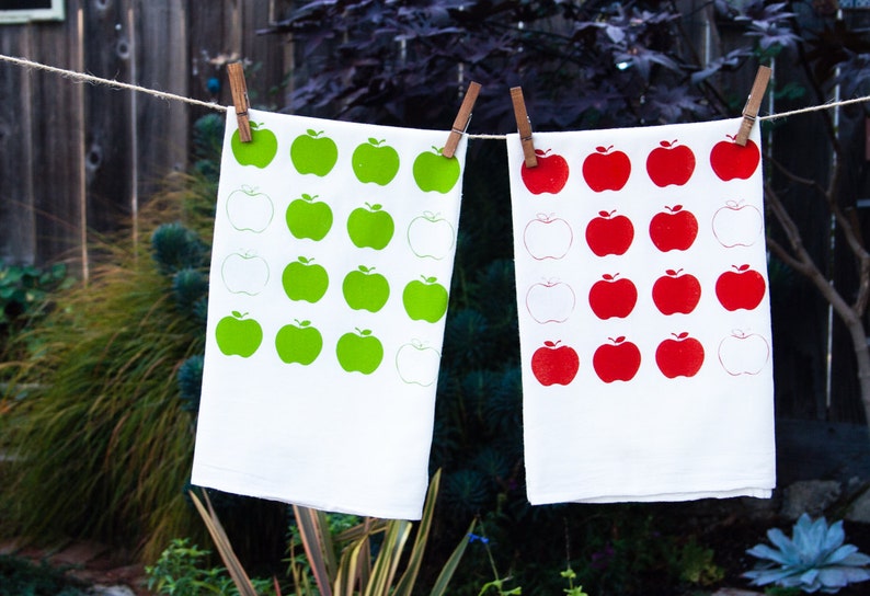 U Pick Two Flour Sack Kitchen Towels image 4