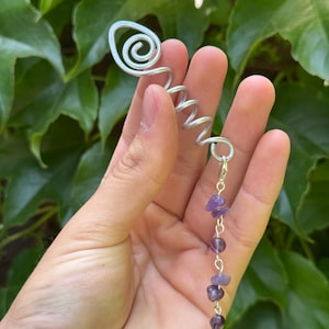 Aluminum Viking Hair Braid Jewellery with Amethyst, Wire Hair Coil