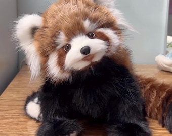 Realistic Red Panda Art Doll: Poseable 35cm with Open Mouth (Pre-Order, Collector’s Edition)