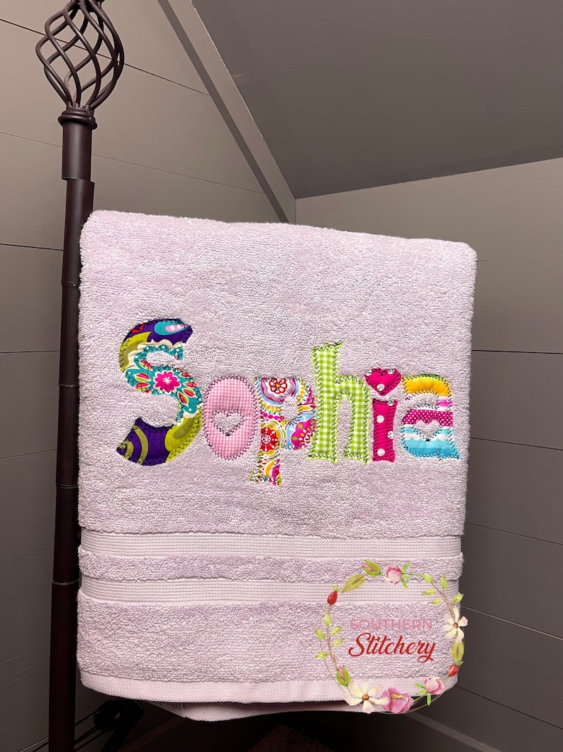 Applique Name Towel Girls Personalized Bath Towel Great Girls Christmas Gift Etsy