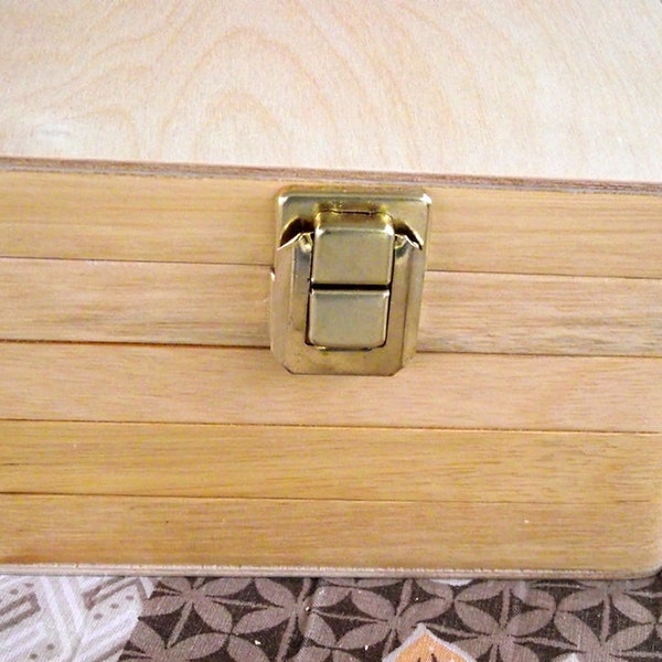 Wooden Keepsake Storage Hinged Box with Latch Reclaimed Wood