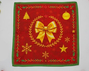 Estuche cuadrado navideño rojo y dorado con bufanda, paquete de 4 opciones de bufanda navideña delgada y bufanda navideña de regalo en caja de regalo premium