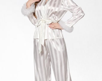 Conjunto de pijama: elegante pijama de novia, ropa de dormir de seda suave para mujer / Regalo para dama de honor / Pijama de boda / Incluye antifaz esponjoso