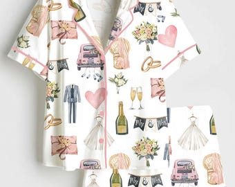 Conjunto de pijama de satén de manga corta para mujer, ideal para el día de la boda o el aniversario, con dibujos a mano, ideal como regalo para una pareja o para una fiesta de bodas.