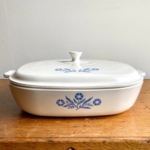 Corningware Casserole Cornflower with Lid