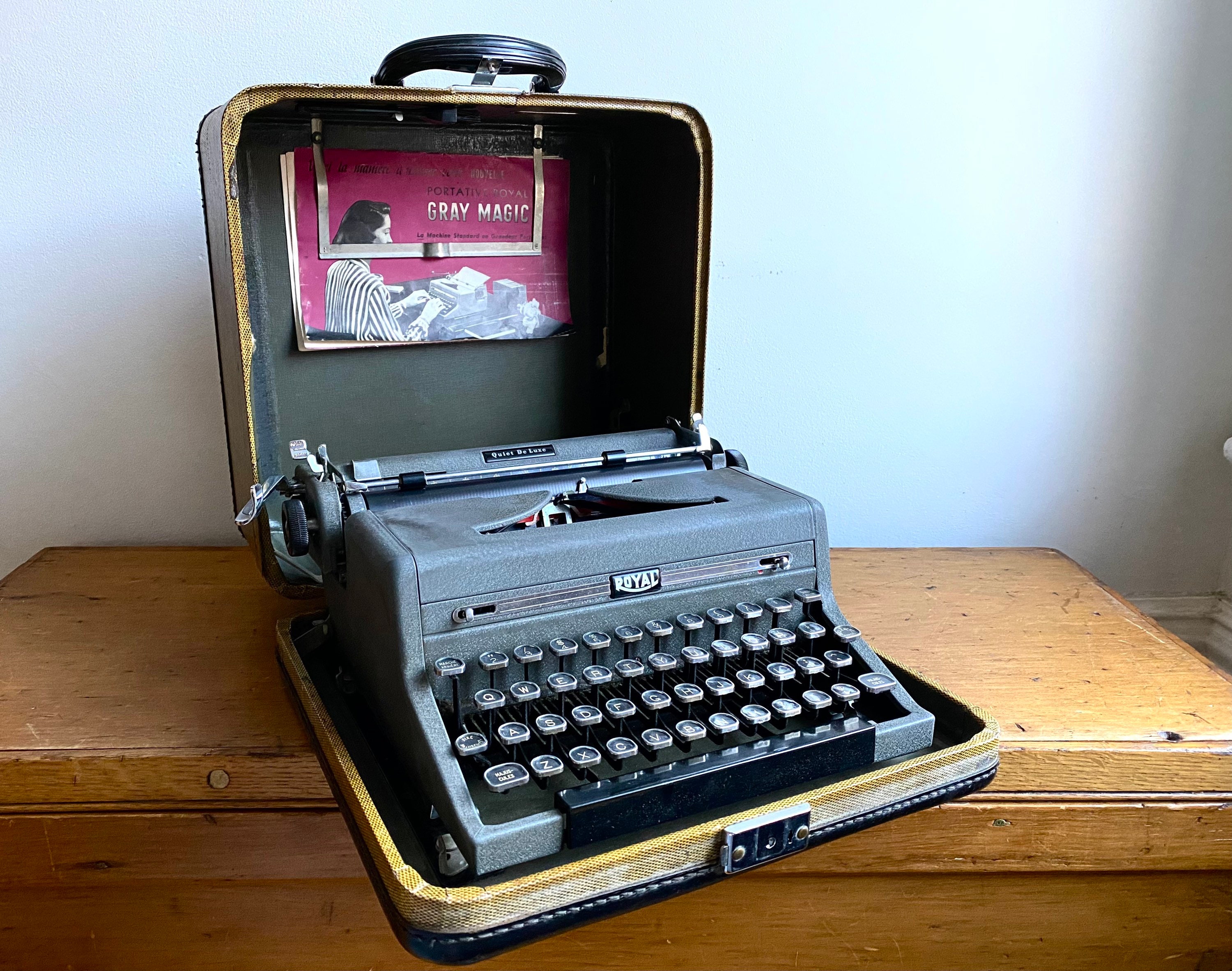 Royal Quiet De Luxe Typewriter - Etsy