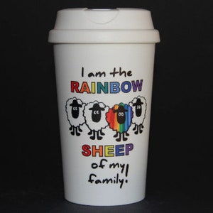 Plastic To-Go Coffee Cup with lid/Rainbow Sheep