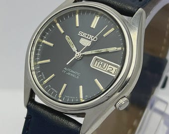 Seiko 5 Automatic Men’s Vintage Watch: Blue Dial, Day/Date