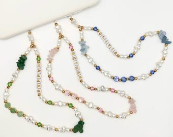 Correa de teléfono con cuentas personalizada / Abalorio para teléfono con nombre personalizado / Regalo de perlas y piedras preciosas auténticas