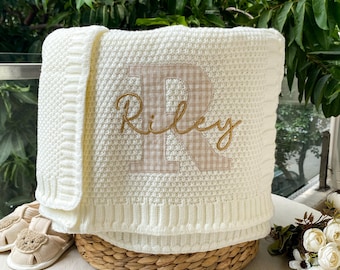 Personalized baby blanket, applique embroidered baby blanket with name, custom baby gifts