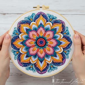 Kit de bordado de mandalas colorido: arte bohemio moderno para principiantes, bordado relajante y de atención plena.