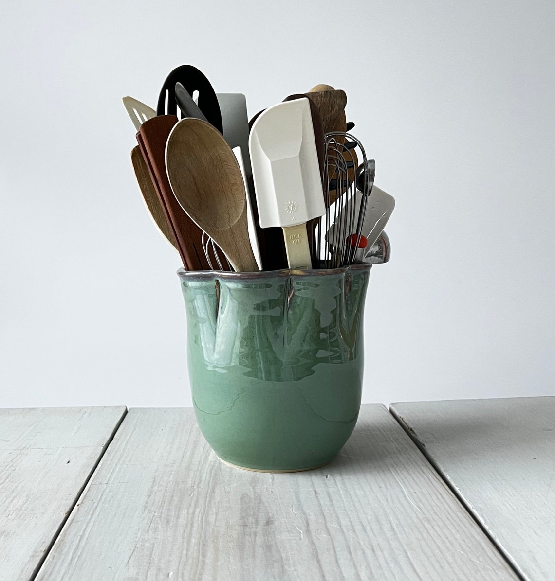 Dark Green Kitchen Utensil Holder