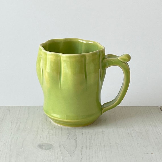Lime Green Scalloped Mug, Mighty Mug, 16 Oz 