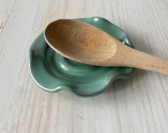 Green Spoon Rest, handmade, ceramic