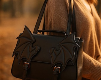 Gothic Bat Wing Backpack – Halloween Shoulder Bag - Dark Aesthetic Purse - Vampire Style Satchel - Kawaii Goth Fashion Accessory