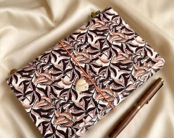 Funda de cuero con estampado floral vintage para cuaderno, estuche recargable personalizado para cuadernos A5 y A6.