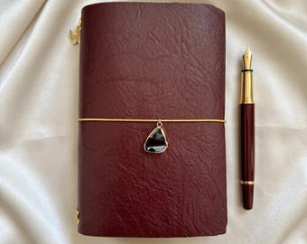 Funda personalizada de cuero burdeos para cuaderno, estuche recargable hecho a mano para cuadernos A5 y A6.