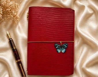 Funda para cuaderno de cuero rojo con relieve de cocodrilo y dije, recargable, tamaño A5/A6, estuche personalizado.