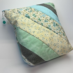 Quilted Zipper Pouch Handmade Patchwork Fabric Strips Medium/Large, Teal, Green, Print with Beaded Zipper Pull, Lined with Blue Fabric