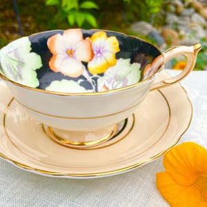 PARAGON Teacup and Saucer, Pale Peach and Black Geranium Leaves and Blossoms, Double Warrant, England c. 1939-49, Gift for Her, Mother&#39;s Day
