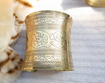 Vintage Style Brass Cuff Bracelet - Wide Etched Floral Design