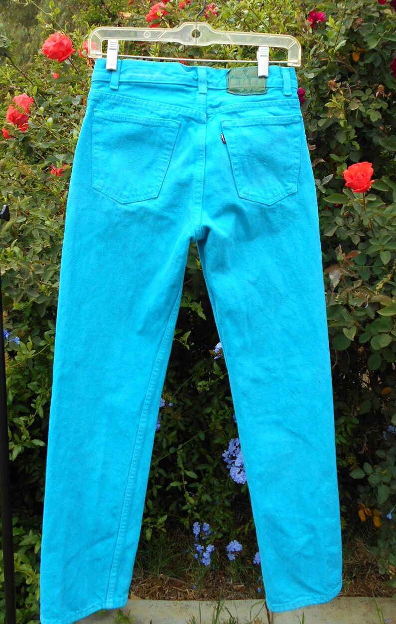 wheat colored levi jeans