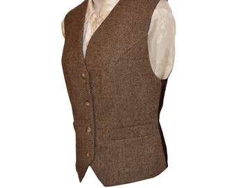 Women's vest, wool tweed, AC Ashworth & Company, two functional welt pockets all sizes, made to order