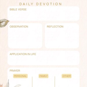 Peut inclure: Un modèle d'étude biblique beige avec les mots "Bible Study" en haut. Le modèle comprend des sections pour "Bible Verse", "Observation", "Reflection" et "Application in Life". Il y a aussi des sections pour "Prayer" avec des options pour "Personal", "Family" et "Other".