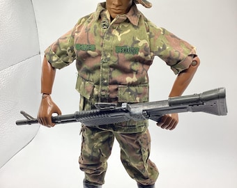 1996 Vintage Hasbro 12” G.I. Joe Action Figure with Camouflage uniform, Camo Hat, Boots and Gun. Great Condition