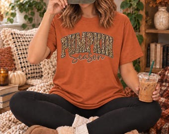Pumpkin Season Shirt, Leopard Print Fall Tee, Comfort Colors Autumn T-Shirt, Vintage Pumpkin Shirt, Women's Halloween Top, Fall Gift