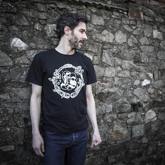 Feral Strumpet Logo Tee. Silkscreened Ouroboros Witchy T-shirt. - Etsy