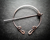 Pennanular Fibula Brooch or Knitting Clasp in Copper.  The Metro Brooch