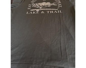 Mens Lake And Trail Shirt Size XL Long Sleeve. Olive Green. Fishing Shirt.