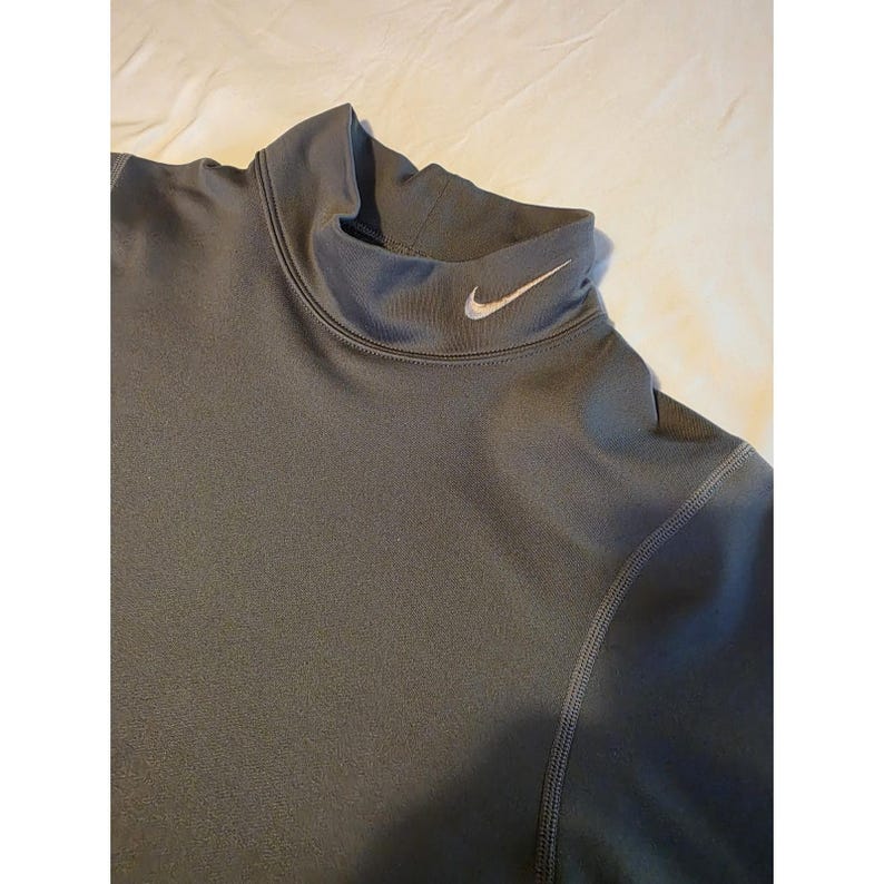Nike Pro Hyperwarm Long Sleeve Fitted Shirts Mens Size Small Training EUC image 8