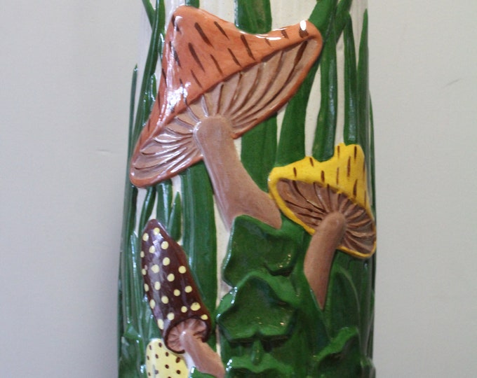 Vintage Arnel's Ceramic Hand Painted Mushroom Decorative Umbrella Stand