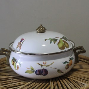 Vintage Tabletops Unlimited Enamel Fruit Pattern Pot With Lid 1980s