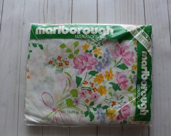 Vintage New Marlborough Lustersoft Floral Pattern Full Fitted Sheet 1970s