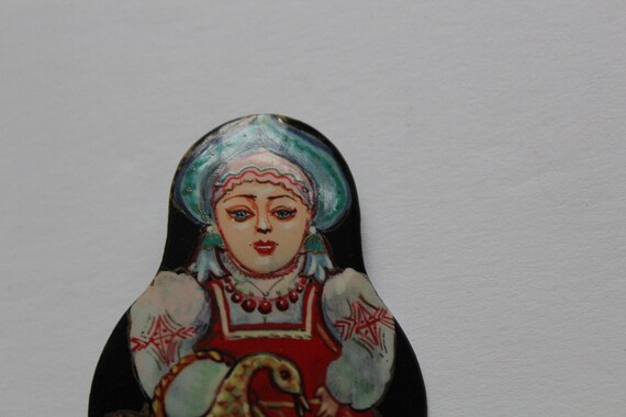 Vintage Hand Painted Russian Lacquer Wooden Lady … - image 5