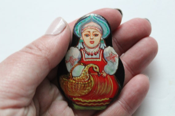 Vintage Hand Painted Russian Lacquer Wooden Lady … - image 6